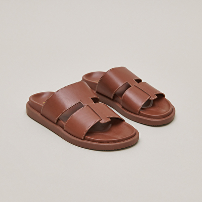 Open-toe mules in cognac leather | WESTMINSTER