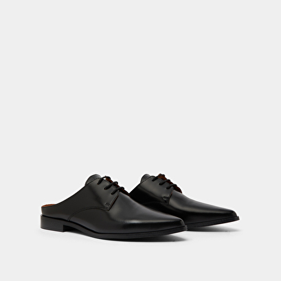 Mules with laces in black glazed leather | AGDAL