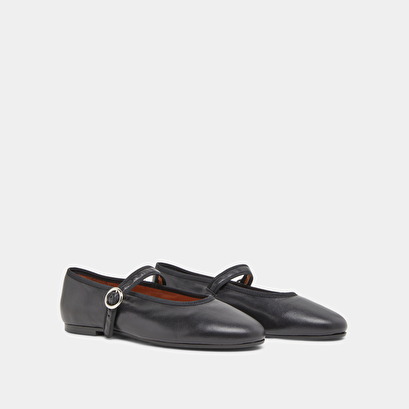 Ballet flats with straps and adjustable buckles black