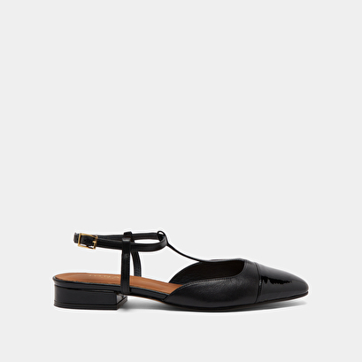 Ballet flats with adjustable buckles in black leather and patent | DHAPUS