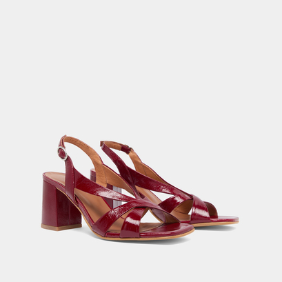 Heeled sandals dark red