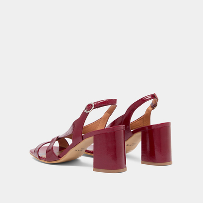 Heeled sandals dark red