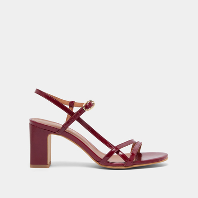 Heeled sandals with straps in burgundy shiny leather | VICOMTE