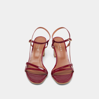 Heeled sandals with straps in burgundy shiny leather | VICOMTE