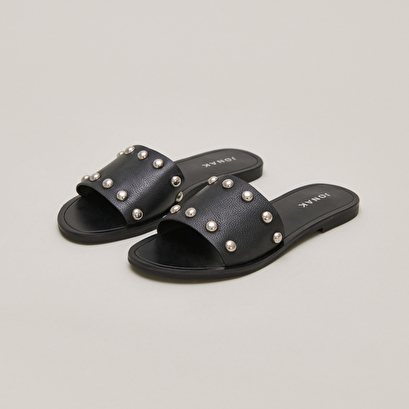 Mules with silver details in black grained leather | winslow