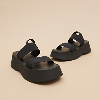 Wide-strap sandals in black elastic | EDITH