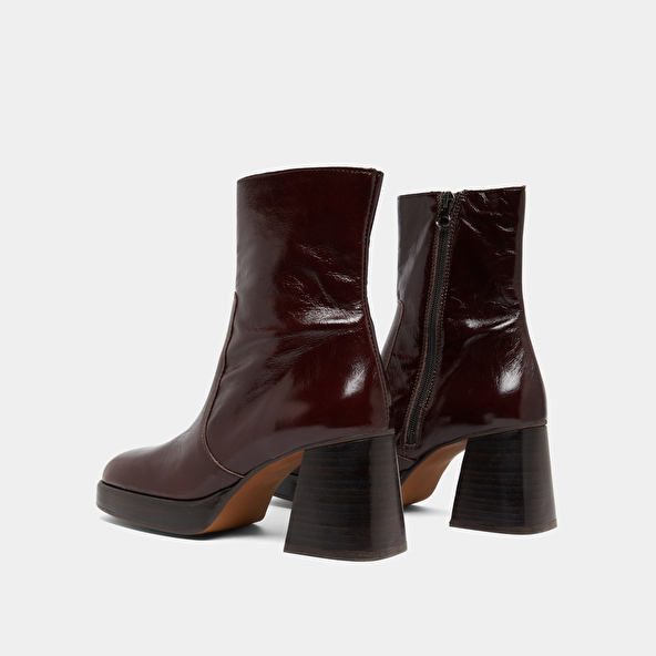 Ankle boots with platforms in dark brown shiny leather | BRIGAND