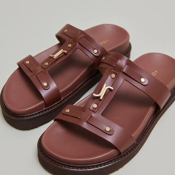 Platform sandals in brown glazed leather | LUANA