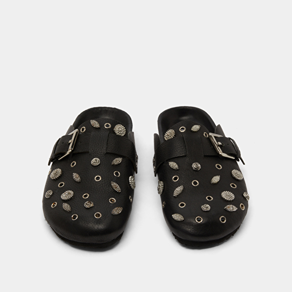 Mules with silver details in black grained leather | WASILA