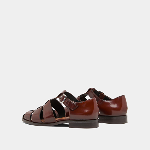 Sandals in brown glazed leather | AGOSTA