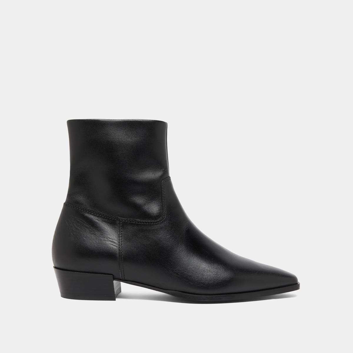 Boots à bouts pointus in black leather | PACHA