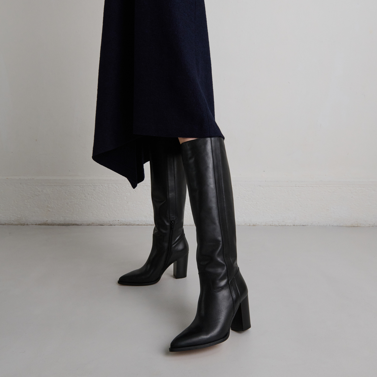 Bottes à hauts talons et bouts pointus in black leather | PECHE