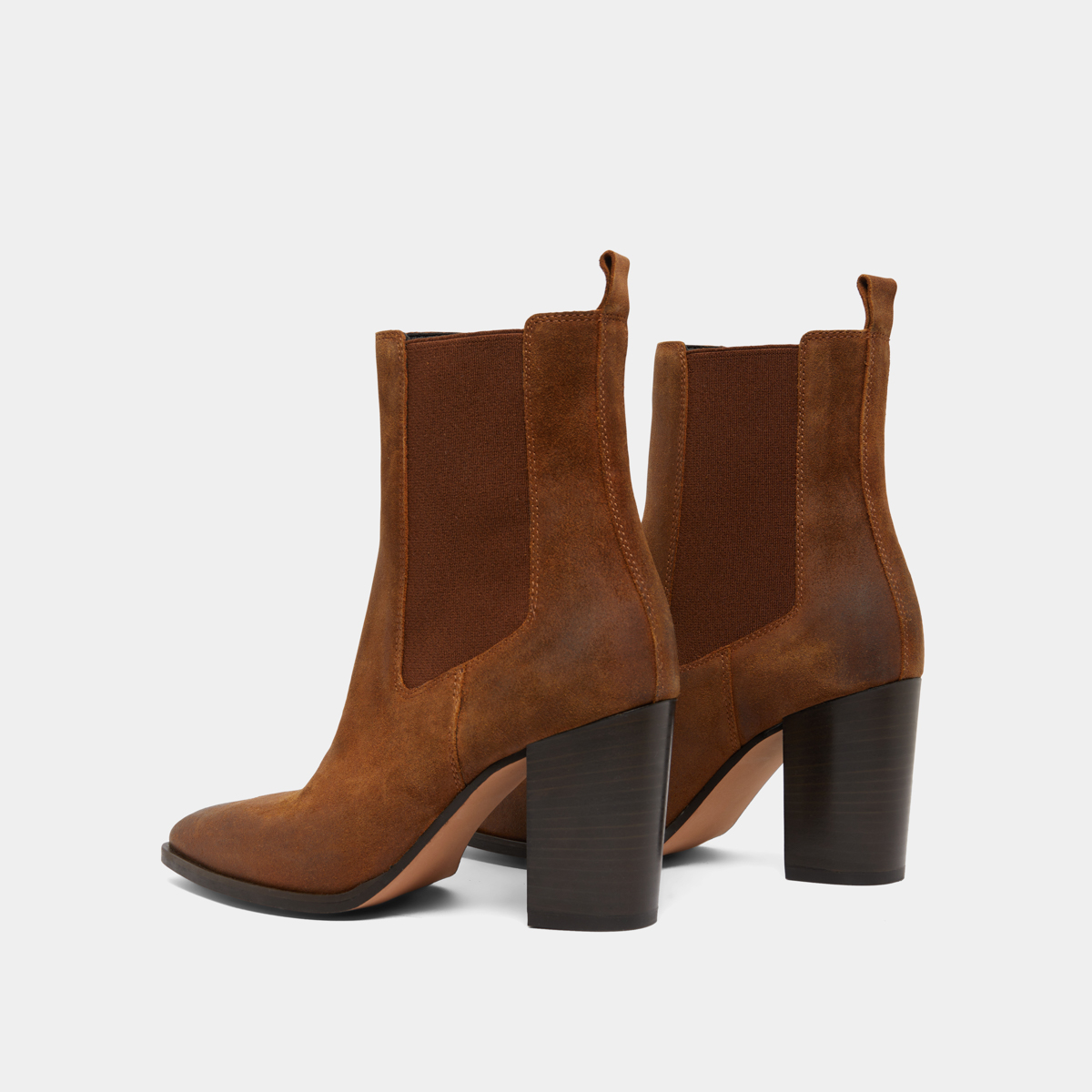 Bottines &agrave; talons et &eacute;lastiques in cognac laminated suede | PEPITA