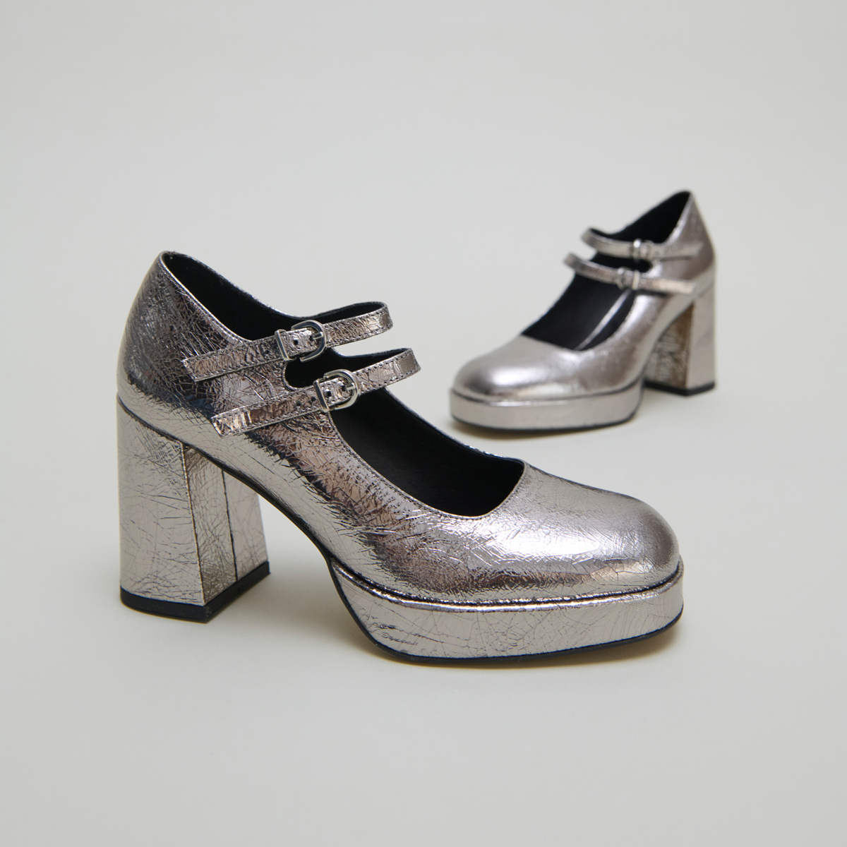 Mary Jane with double straps and platforms in dark silver metallic leather | VERITE