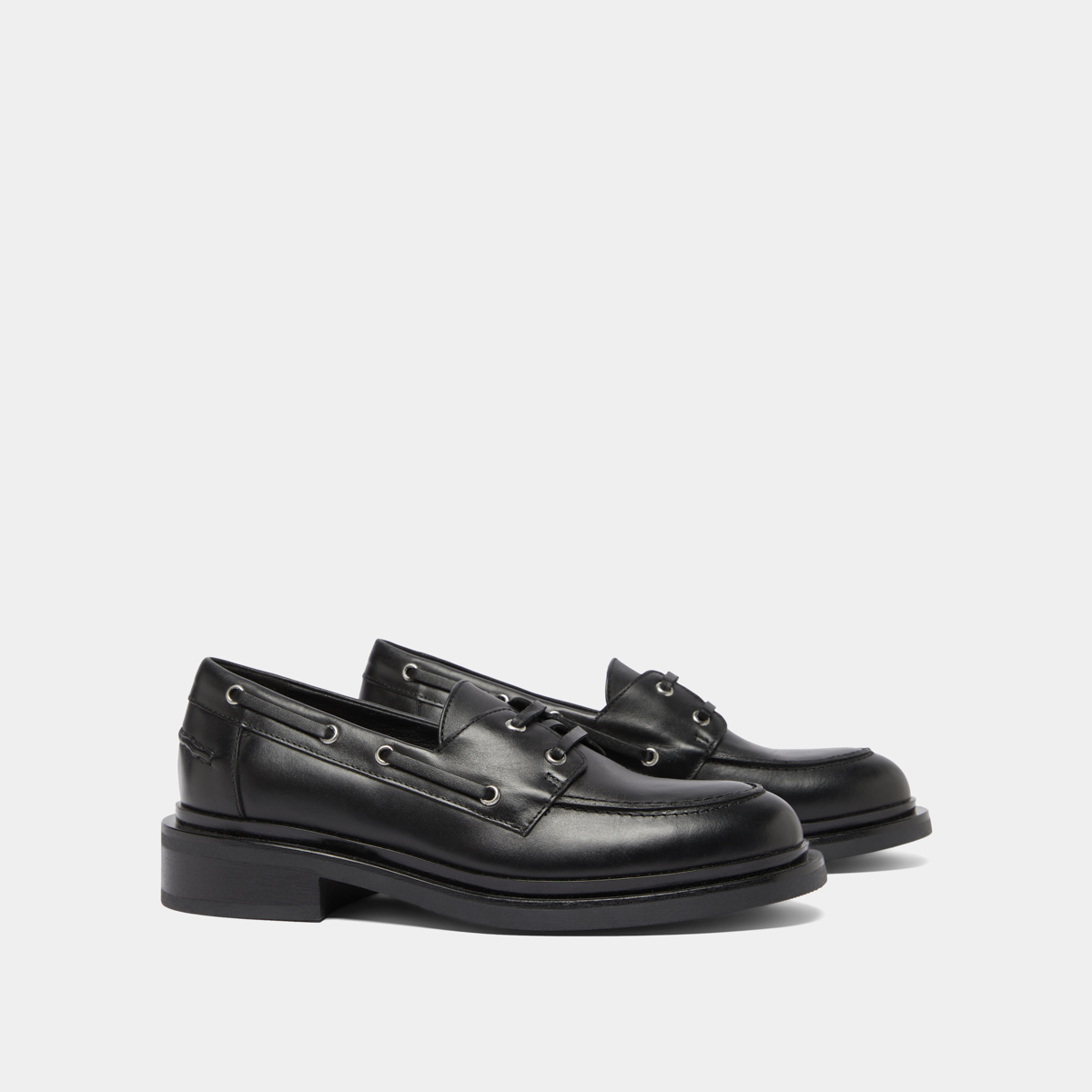 Derbies &agrave; lacets &eacute;pais in black leather | PAOLO