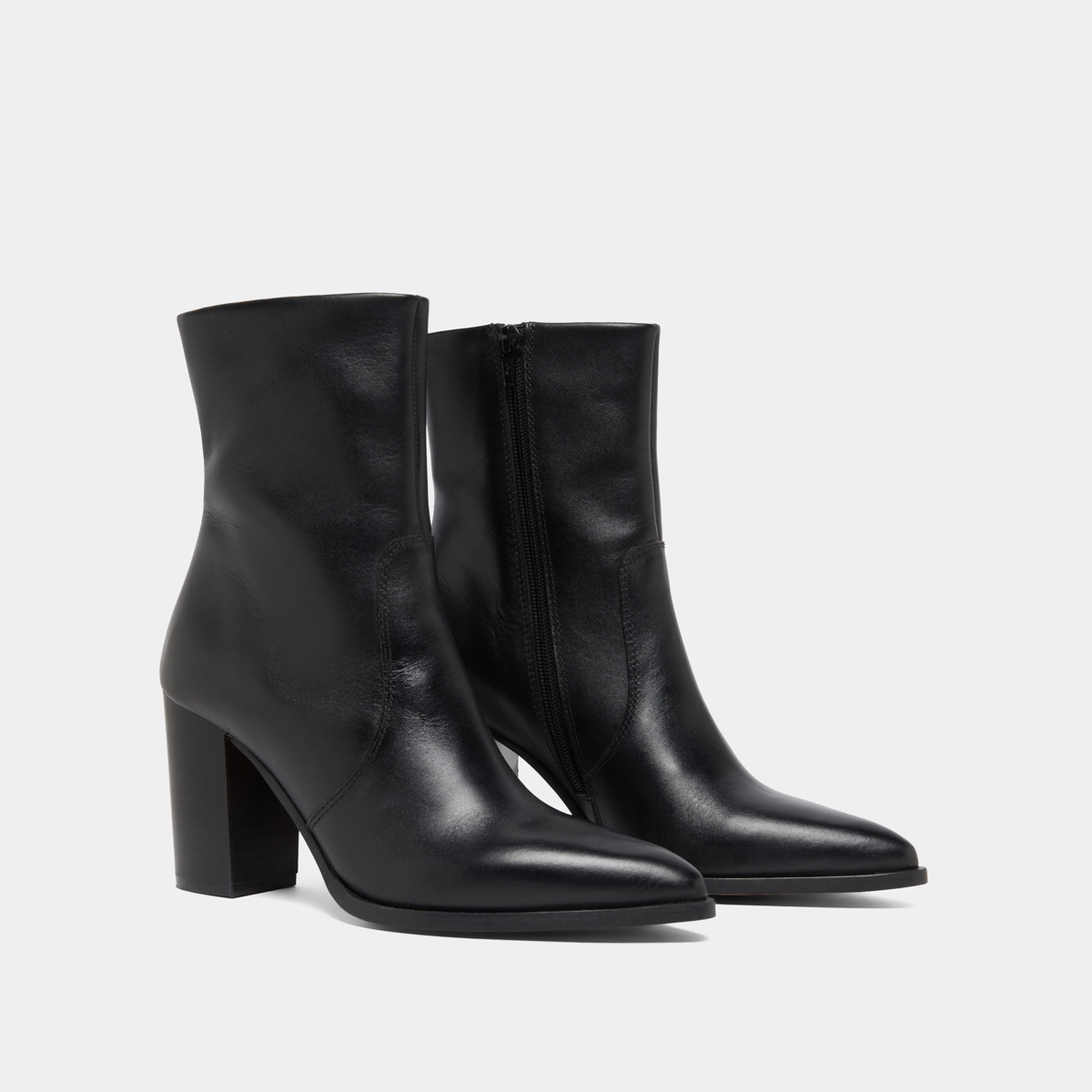 Bottines à talons in black leather | PERLE
