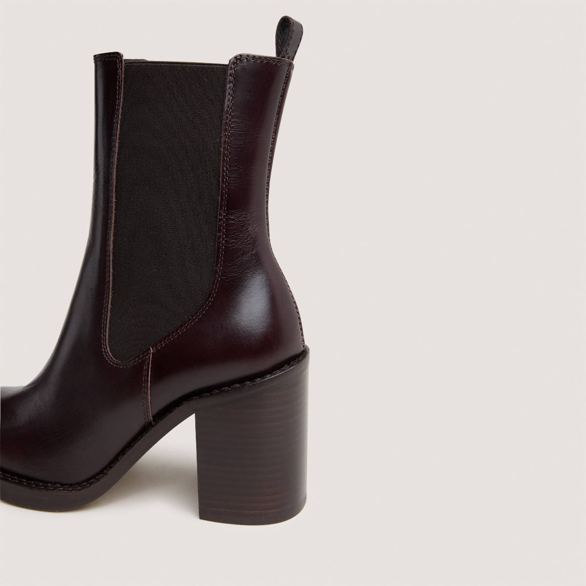 Ankle boots with overflowing heels in dark brown leather | BRETZ