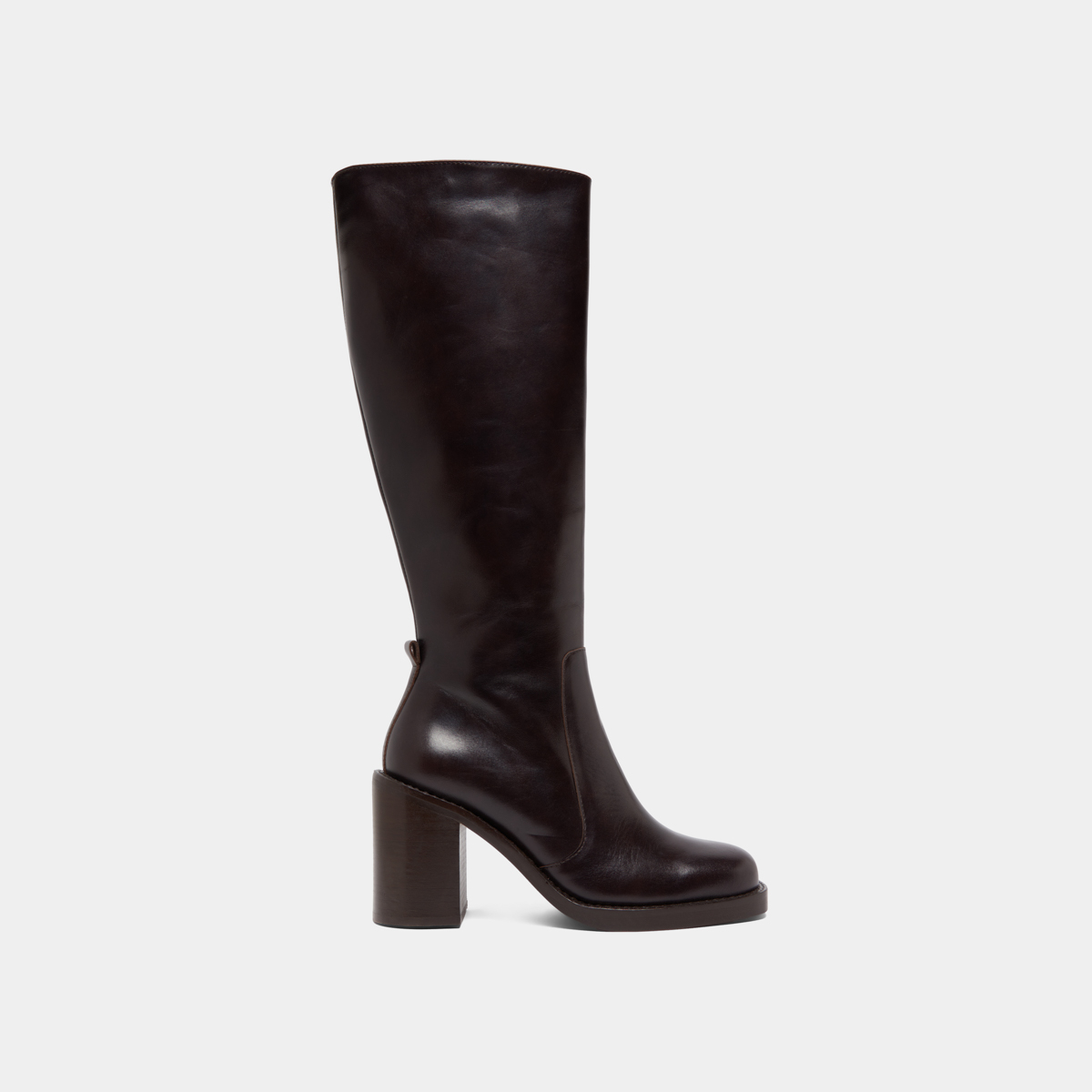 Boots with overflowing heels in dark brown leather | BRETZEL