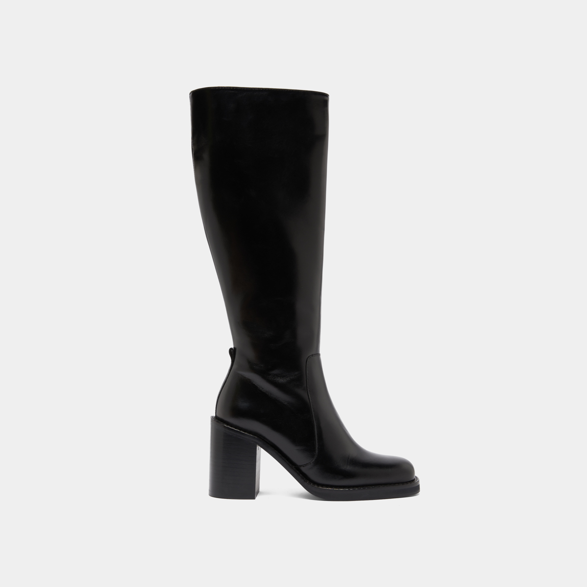 Boots with overflowing heels in black leather | BRETZEL