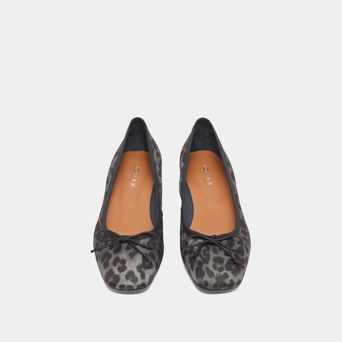 Ballerines à petits talons in gray leopard | DYBIL