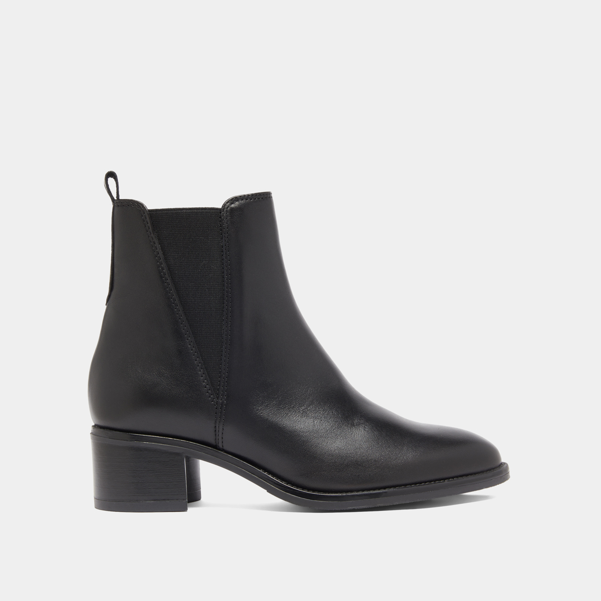 Bottines à élastiques triangulaires in black leather | CHILO