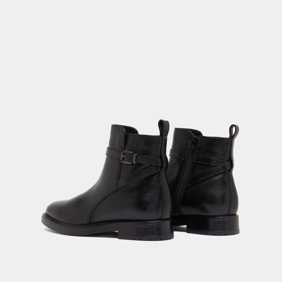 Boots à boucles in black leather | CLEA