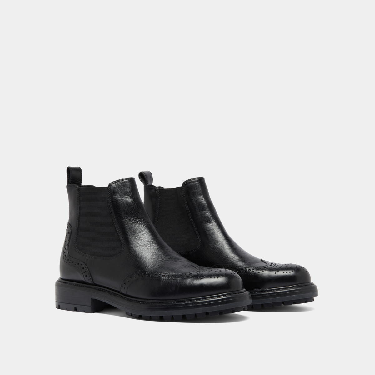 Boots à semelles crantées in black leather | CELIA
