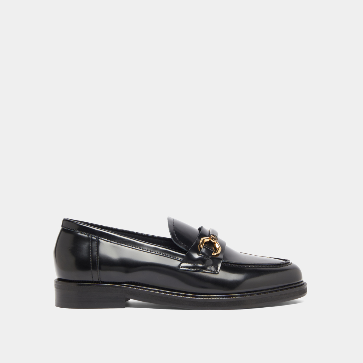 Loafers with gold bits in black glazed leather | DROP