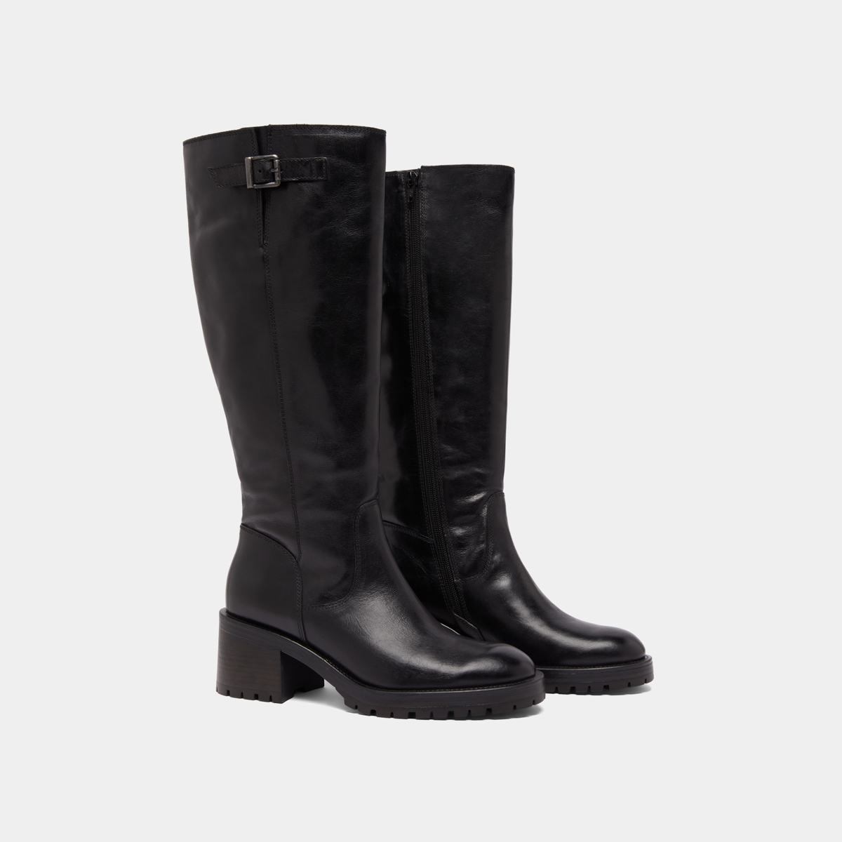 Bottes à semelles crantées in black leather | CECILIEN