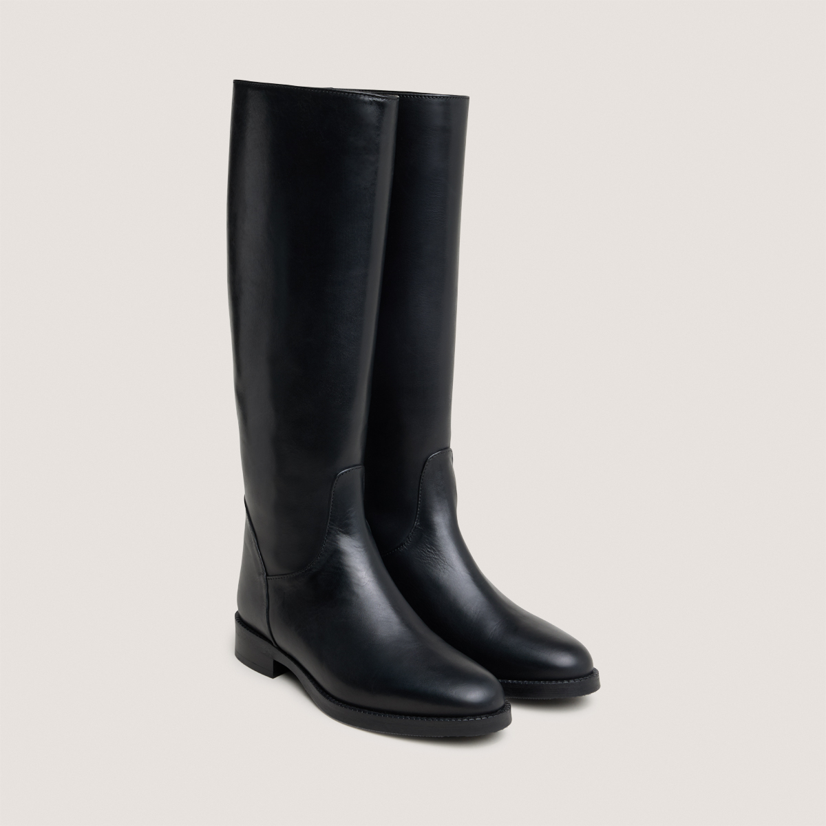 High boots in black leather | FLEUR