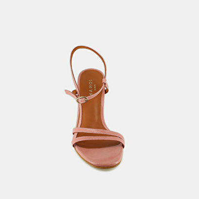 Heeled sandals with straps pink