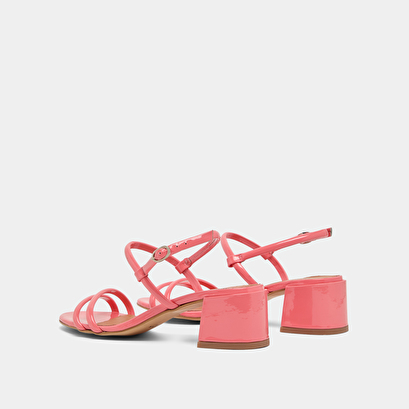 Heeled sandals in coral patent | ADAM