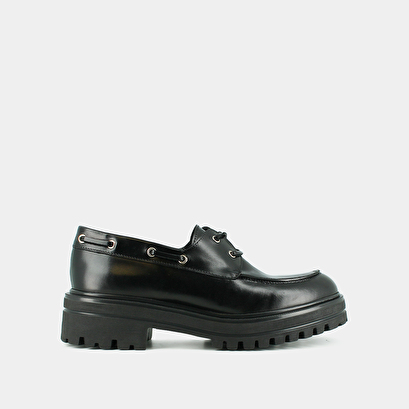 Derbies &agrave; lacets in black leather | angelus
