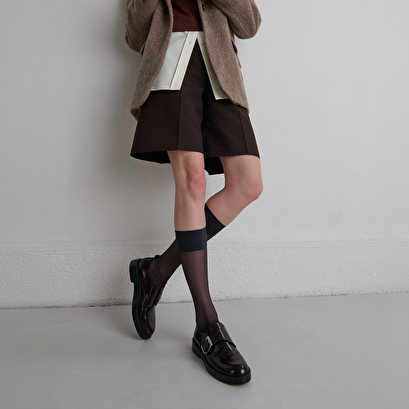 Derbies &agrave; boucles ajustables in burgundy patinated leather | archibald