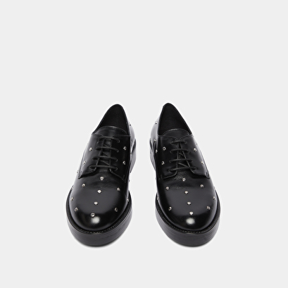 Derbies &agrave; d&eacute;tails argent&eacute;s in black leather | astou