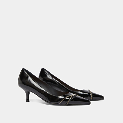 Escarpins &agrave; fermetures &eacute;clairs in black shiny leather | daniela