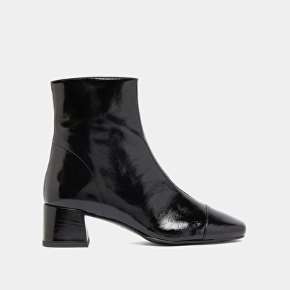 Ankle boots with zips in black pleated patent leather | domenica