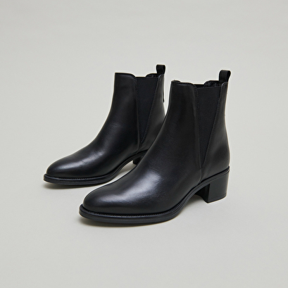Bottines à élastiques triangulaires black