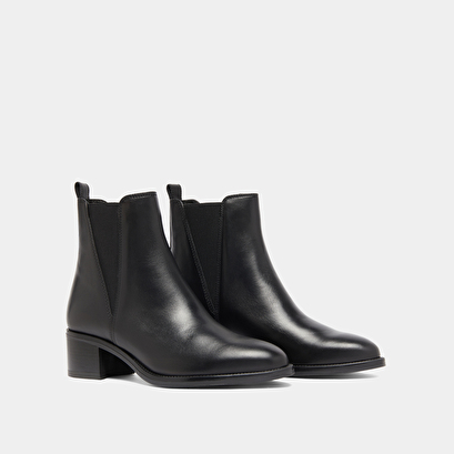 Bottines à élastiques triangulaires black
