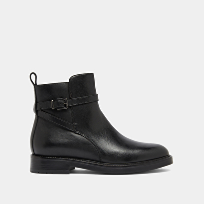 Boots &agrave; boucles in black leather | clea