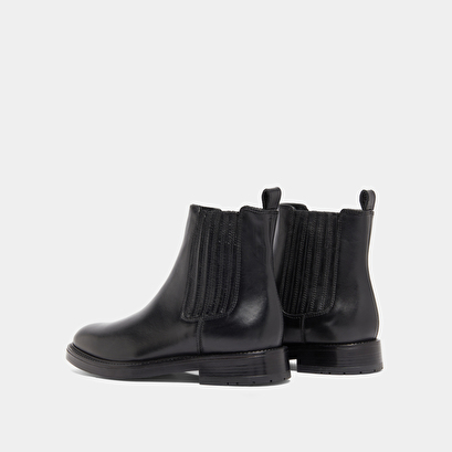 Boots &agrave; fronces in black leather | cleandre