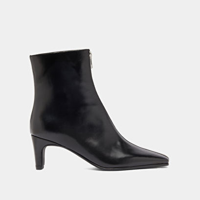 Bottines &agrave; talons et fermetures &eacute;clairs ... in black leather | danza