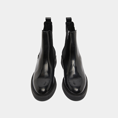 Boots &agrave; bouts ronds in grey glazed leather | agen