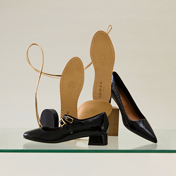 Removale insole adjusts the size | removale insole