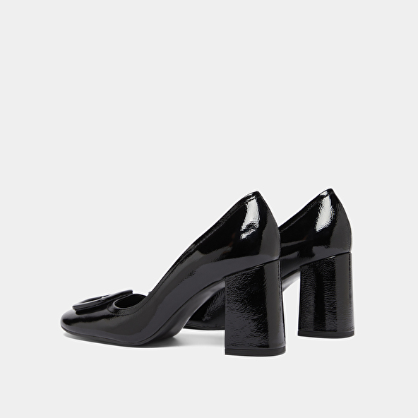 Escarpins avec boucles in black pleated patent | BISOU