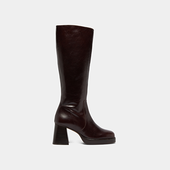 Platform boots in chocolate distressed leather | BETINA