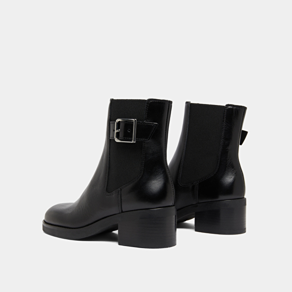Boots &agrave; &eacute;lastiques et boucles ajustables... in black leather | BOULOU