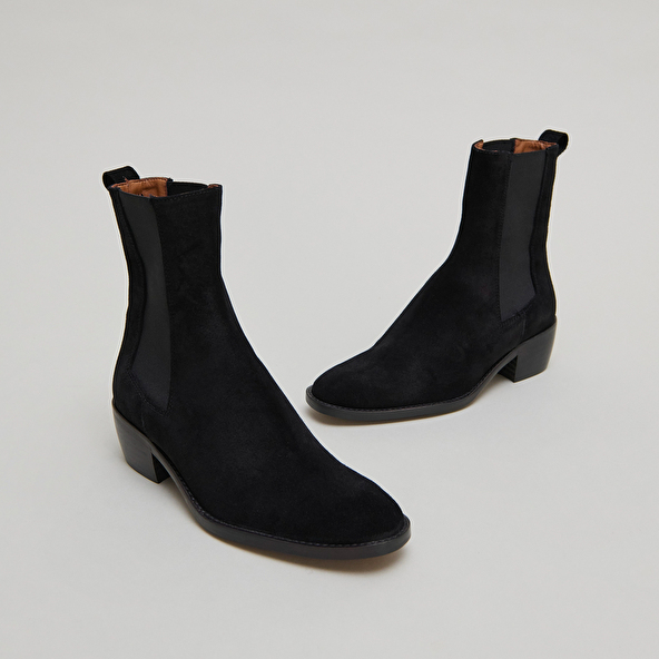 Boots à élastiques in black suede | MAEVA