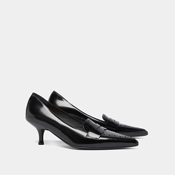 Escarpins à pattes in black glazed leather | DOLTO