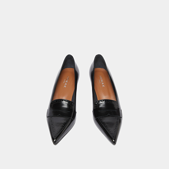 Escarpins à pattes in black glazed leather | DOLTO